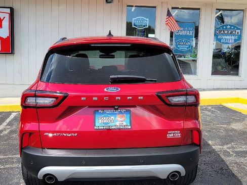 Used 2024 Ford Escape Platinum w/ Premium Technology Package image 28