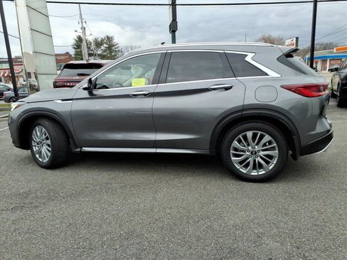 Certified 2023 INFINITI QX50 Luxe image 8