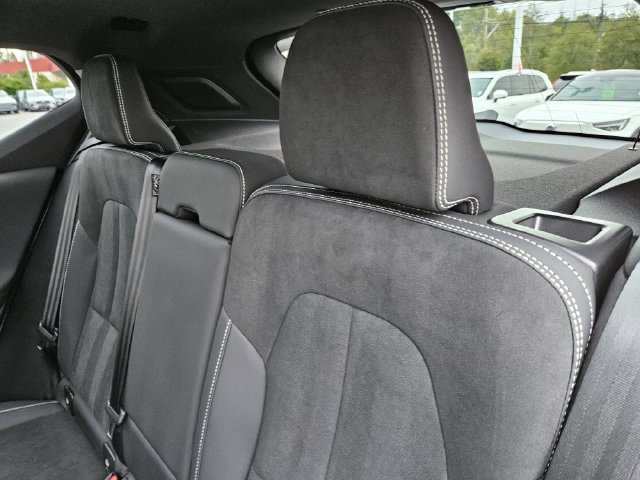 Certified 2023 Volvo XC40 Recharge Ultimate w/ Protection Package Premier AWD/4WD image 15