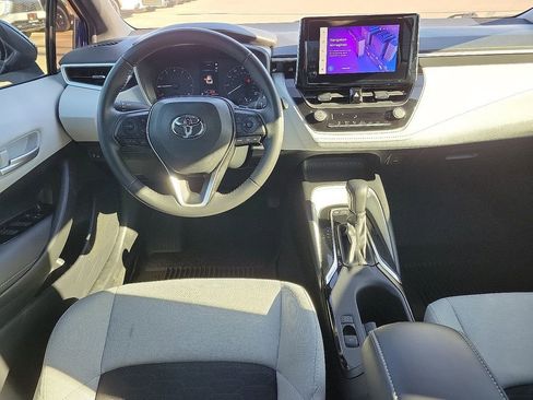 Used 2024 Toyota Corolla SE image 8
