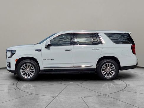 Used 2022 GMC Yukon SLT AWD/4WD image 9