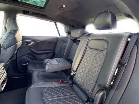 Used 2023 Audi SQ8 Prestige w/ Prestige Package AWD/4WD image 17