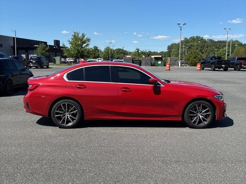 Used 2020 BMW 330i xDrive Sedan w/ Convenience Package AWD/4WD image 4