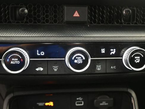 Used 2023 Honda CR-V LX image 14