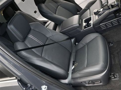 New 2025 Toyota 4Runner Limited image 17