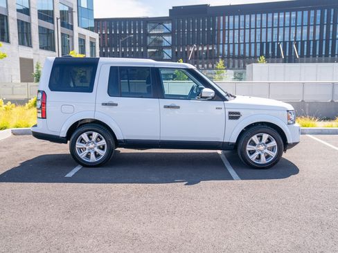Used 2014 Land Rover LR4 HSE AWD/4WD image 8
