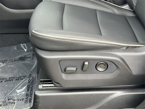 New 2026 GMC Yukon Elevation image 23