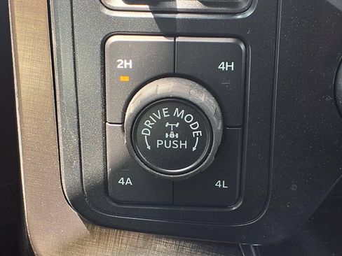 Used 2025 Ford F150 King Ranch w/ FX4 Off-Road Package AWD/4WD image 8