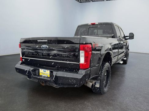 Used 2018 Ford F350 Lariat w/ Lariat Value Package image 5
