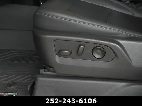 Used 2023 Chevrolet Silverado 1500 LT w/ All Star Edition Plus AWD/4WD image 11