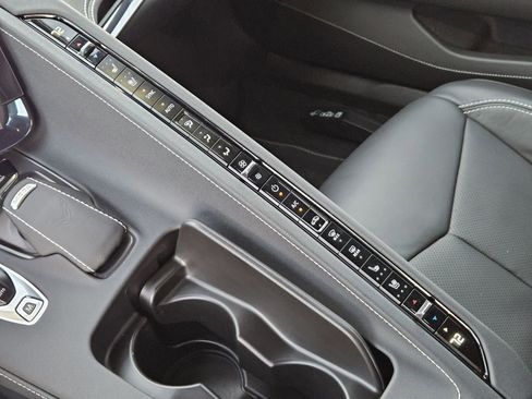 Used 2024 Chevrolet Corvette Stingray Preferred Cpe w/ Stealth Interior Trim Package image 25