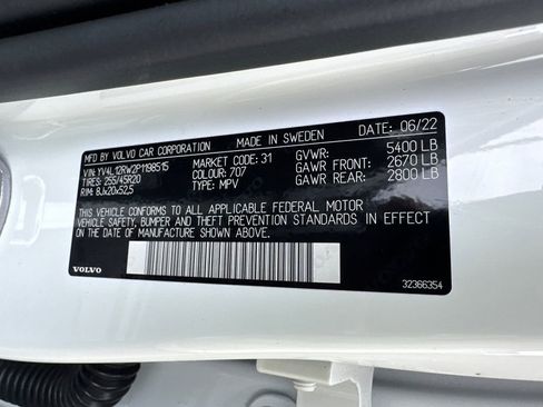 Used 2023 Volvo XC60 B5 Plus w/ Climate Package image 34