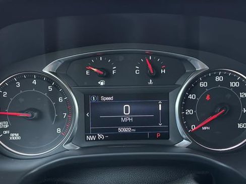 Used 2023 GMC Acadia SLE w/ Driver Convenience Package AWD/4WD image 12