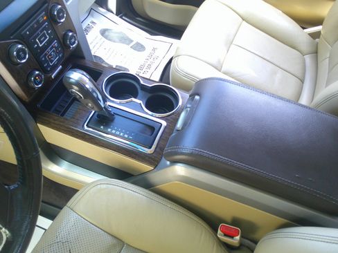 Used 2013 Ford F150 Lariat w/ Lariat Chrome Pkg image 31