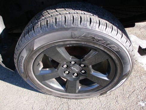 Used 2017 Chevrolet Silverado 1500 Custom w/ Rally 1 Edition image 11