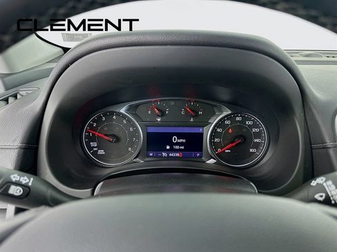 Used 2023 GMC Terrain SLT FWD image 18