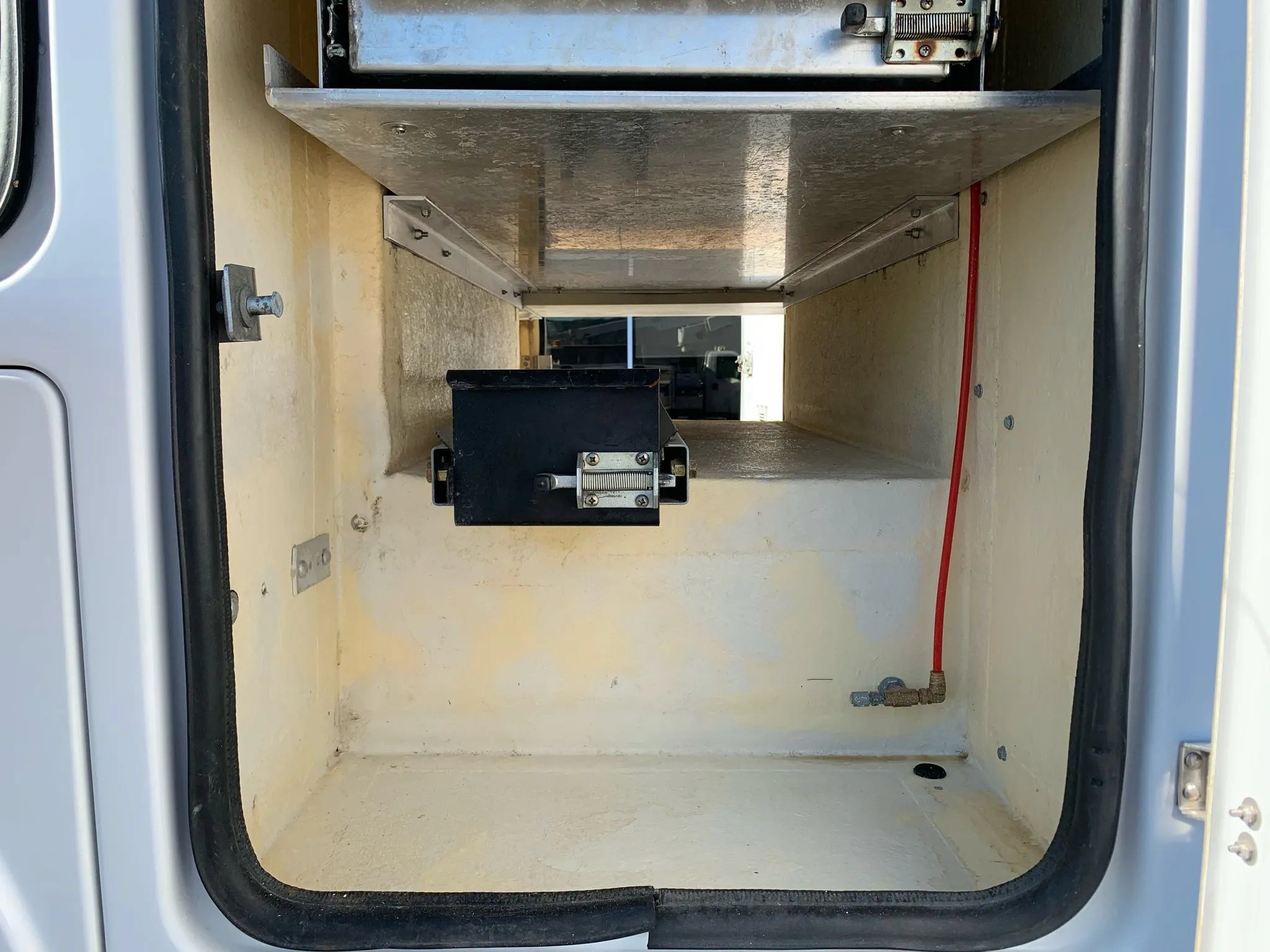 Used 2013 Ford F450 XL w/ Snow Plow Prep Pkg RWD image 29