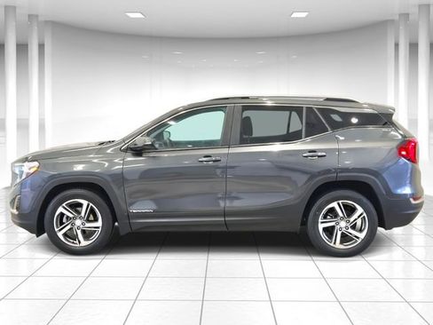 Used 2019 GMC Terrain SLT w/ Preferred Package image 2