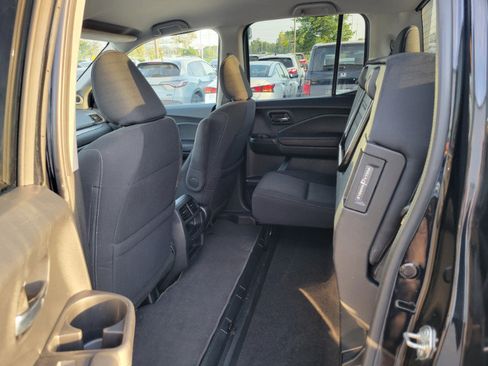 Used 2019 Honda Ridgeline Sport image 16