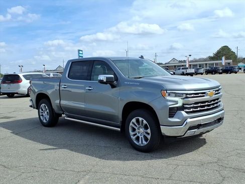 New 2026 Chevrolet Silverado 1500 LTZ w/ LTZ Premium Package image 7