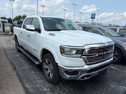 Used 2021 RAM 1500 Laramie AWD/4WD image 3