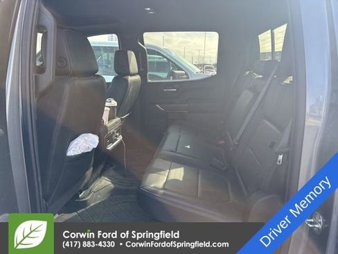 Used 2022 Chevrolet Silverado 1500 High Country image 11