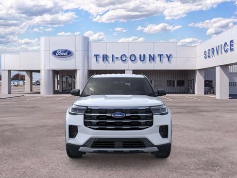 New 2026 Ford Explorer Active RWD image 6