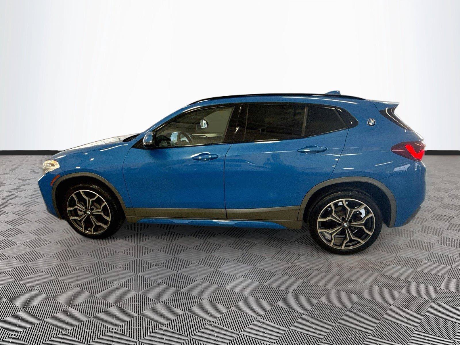 Used 2021 BMW X2 xDrive28i w/ M Sport X Package AWD/4WD image 4