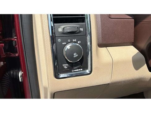 Used 2017 RAM 1500 Laramie w/ Convenience Group AWD/4WD image 22