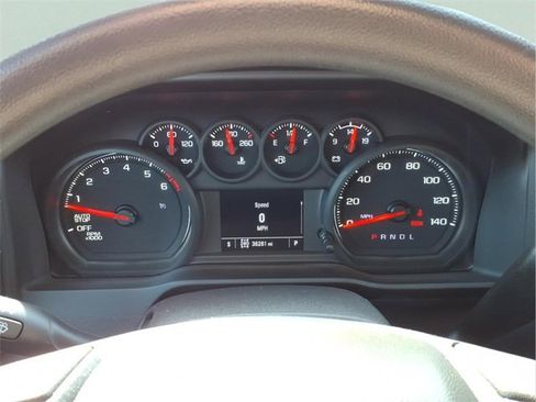 Used 2022 Chevrolet Silverado 1500 Custom Trail Boss image 28