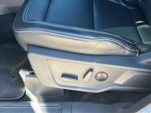 Used 2025 Ford Bronco Outer Banks image 15