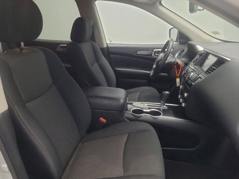 Used 2020 Nissan Pathfinder SV FWD image 21