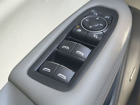 Used 2020 Cadillac XT6 Premium Luxury image 22