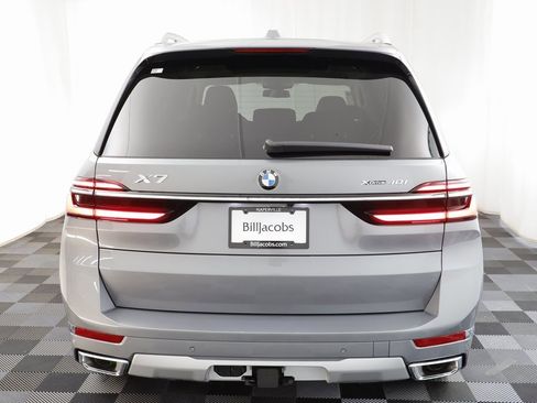 New 2026 BMW X7 xDrive40i w/ Executive Package image 19