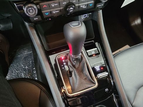 New 2026 Jeep Compass Limited image 20