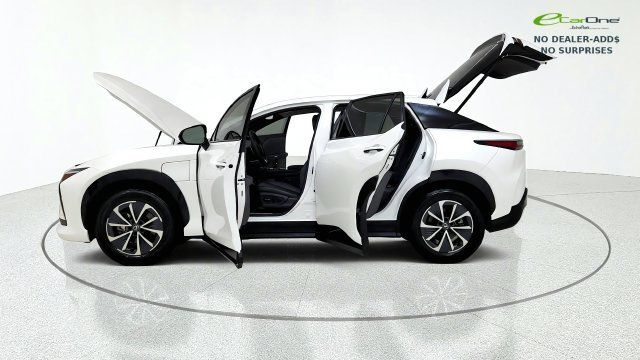 Used 2024 Lexus RZ 450e Premium w/ Accessory Package (Z1) AWD/4WD image 14