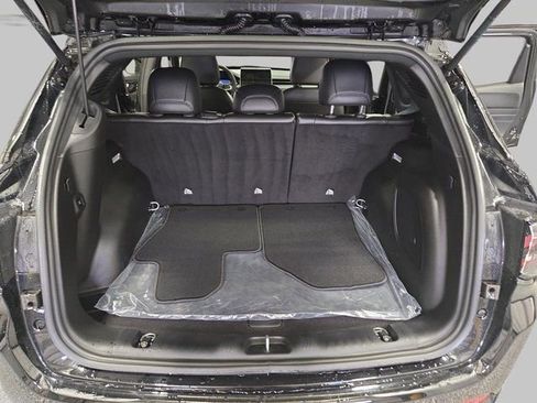 New 2025 Jeep Compass Limited w/ High Altitude Package image 14