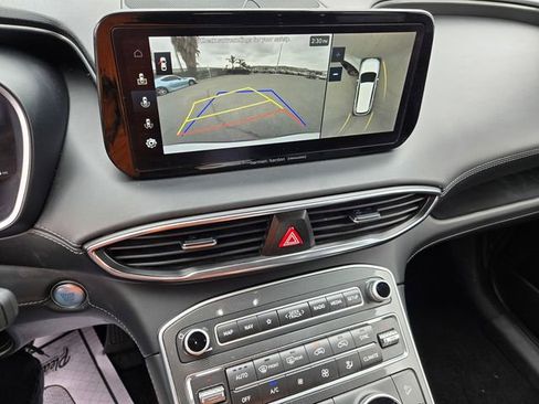 Used 2023 Hyundai Santa Fe SEL w/ Premium Package image 16