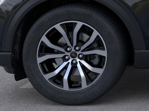 New 2026 Ford Explorer ST-Line w/ Premium Package RWD image 19