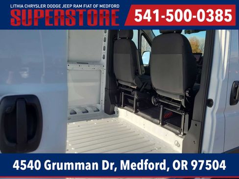 New 2026 RAM ProMaster 2500 w/ Premium Convenience Group FWD image 20