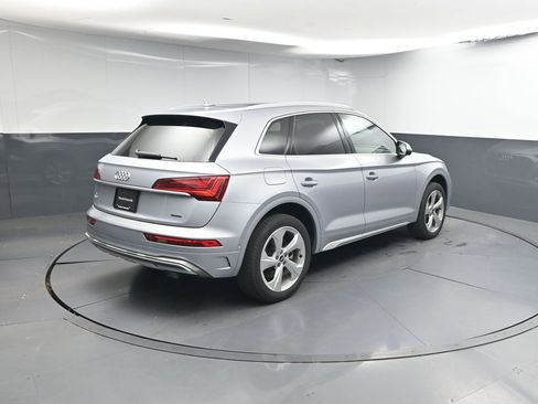 Used 2021 Audi Q5 Prestige AWD/4WD image 25