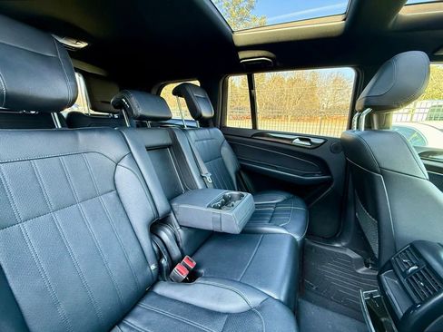 Used 2018 Mercedes-Benz GLS 450 4MATIC image 31