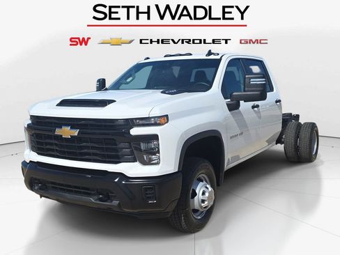 New 2026 Chevrolet Silverado 3500 W/T w/ WT Convenience Package AWD/4WD image 3