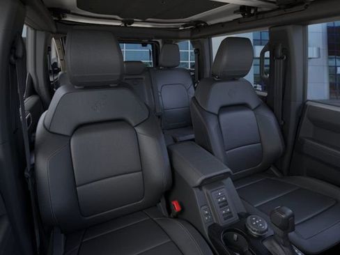 New 2026 Ford Bronco Badlands image 10