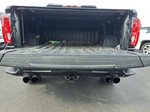 Used 2023 GMC Sierra 1500 Denali w/ Denali Reserve Package image 4