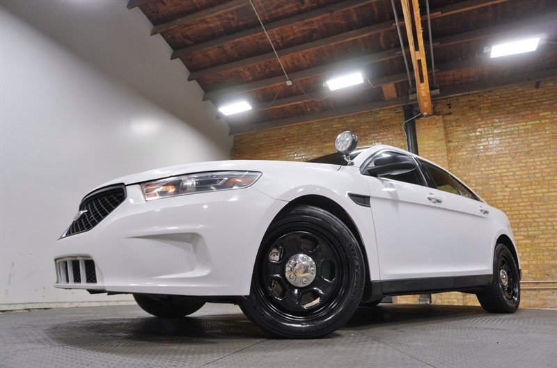 Used 2015 Ford Taurus Police Interceptor FWD image 3
