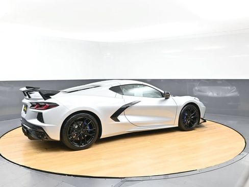 Used 2026 Chevrolet Corvette Stingray Coupe w/ Battery Protection Package RWD image 9