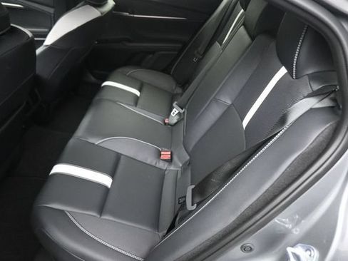 Used 2026 Toyota Camry SE w/ Convenience Package FWD image 19