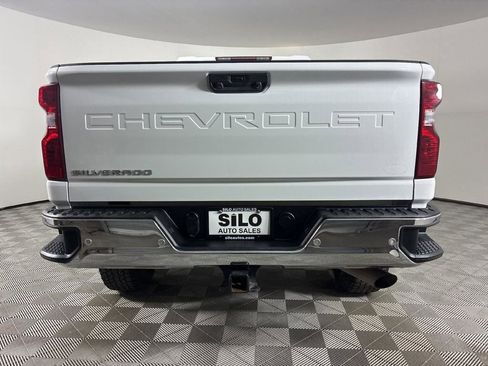 Used 2021 Chevrolet Silverado 2500 W/T w/ WT Convenience Package image 4