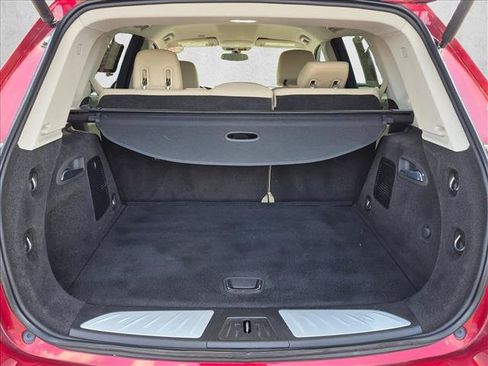 Used 2020 Buick Envision Essence w/ LPO, Cargo Package FWD image 6